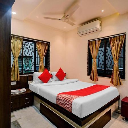Dharmatala Inn Kolkata Luaran gambar