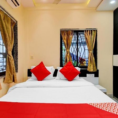 Dharmatala Inn Kolkata Luaran gambar