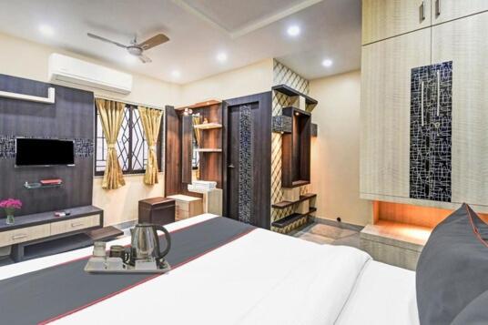 Dharmatala Inn Kolkata Luaran gambar