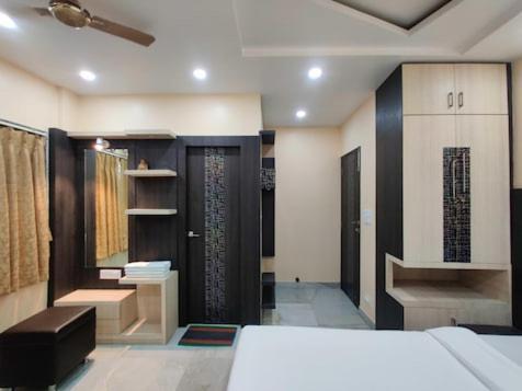 Dharmatala Inn Kolkata Luaran gambar